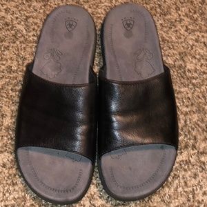 ARIAT WOMENS BLACK LEATHER SLIDE SANDALS SIZE 8.5